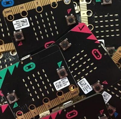Programación y Robótica con Microbit
